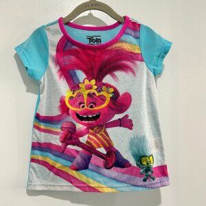 5 for $10 Girl's Trolls PJ top Size 4/5